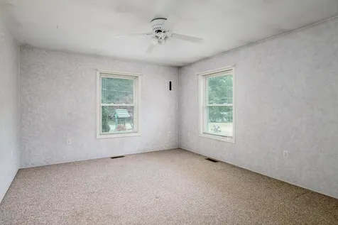 8 Juniper Lane Barrington NH 03825