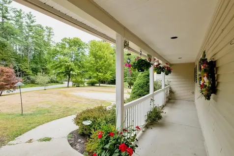 8 Juniper Lane Barrington NH 03825