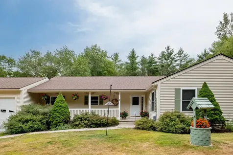 8 Juniper Lane Barrington NH 03825