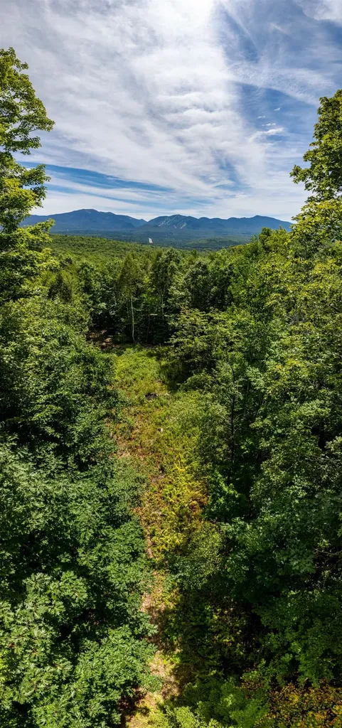 14 Summit Drive Franconia NH 03580