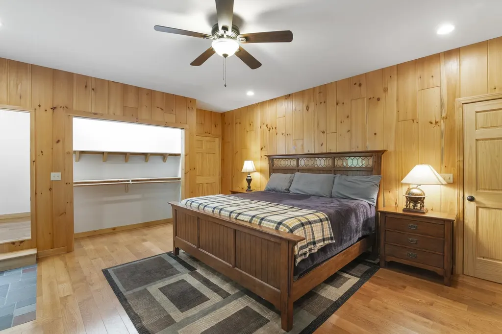 86 Stark Road Brattleboro VT 05301