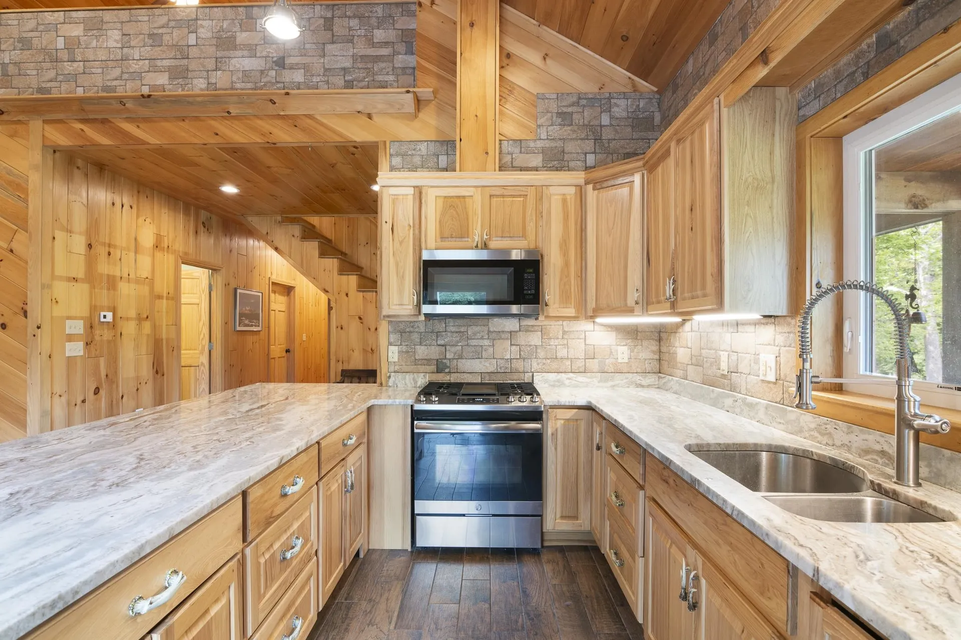 86 Stark Road Brattleboro VT 05301