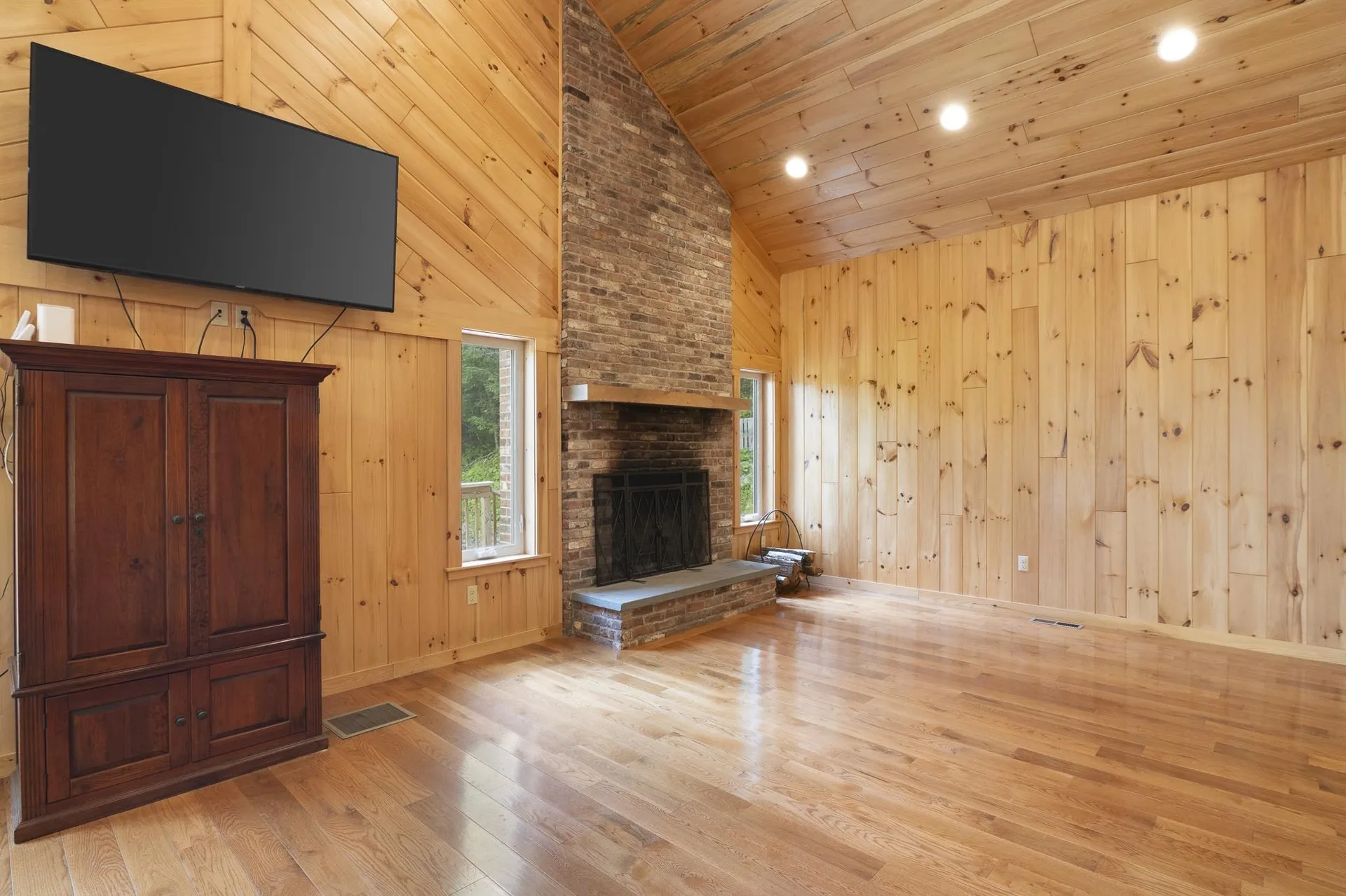 86 Stark Road Brattleboro VT 05301