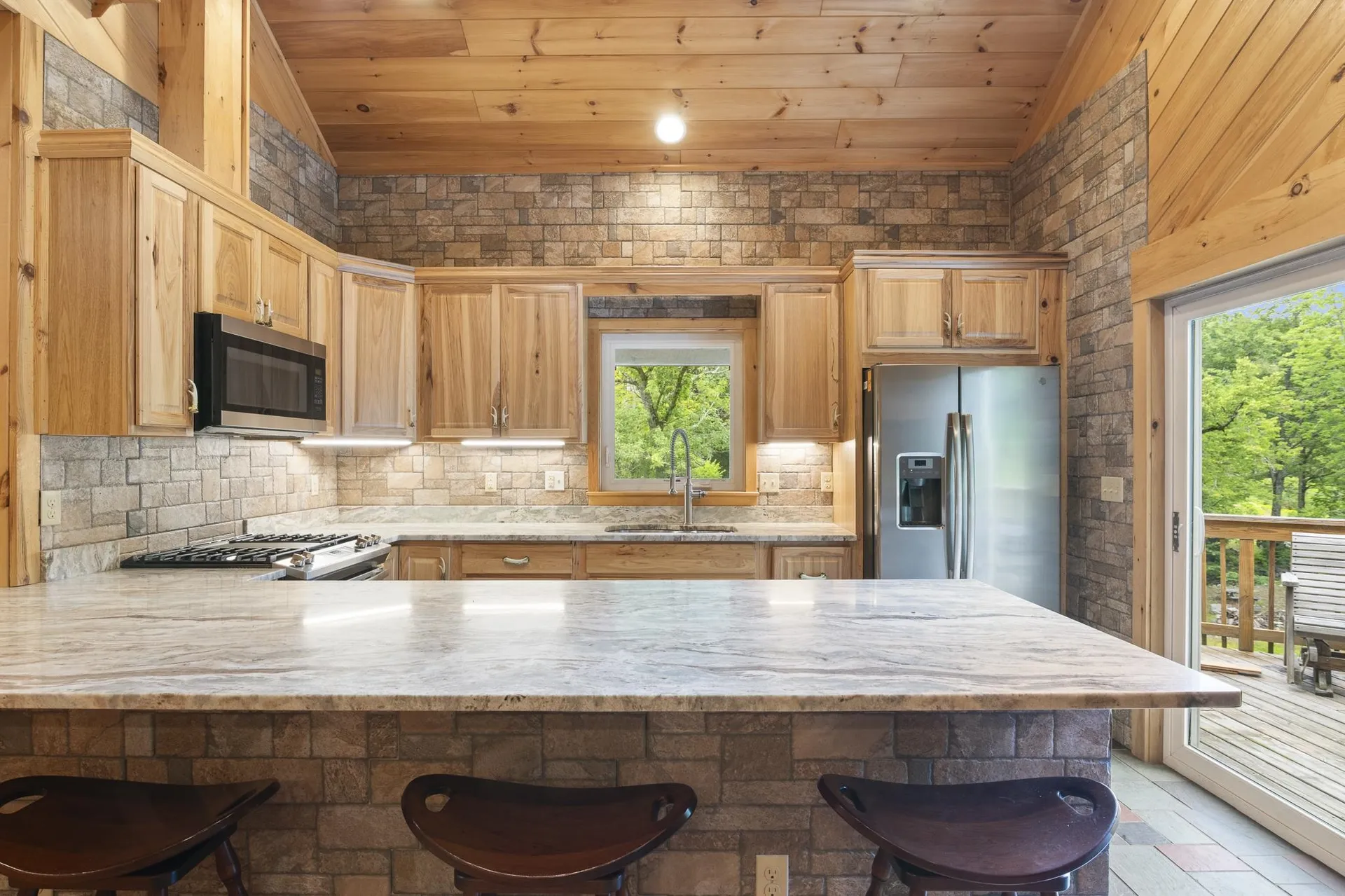 86 Stark Road Brattleboro VT 05301