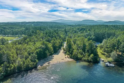 21 Goodrich Road Wolfeboro NH 03894