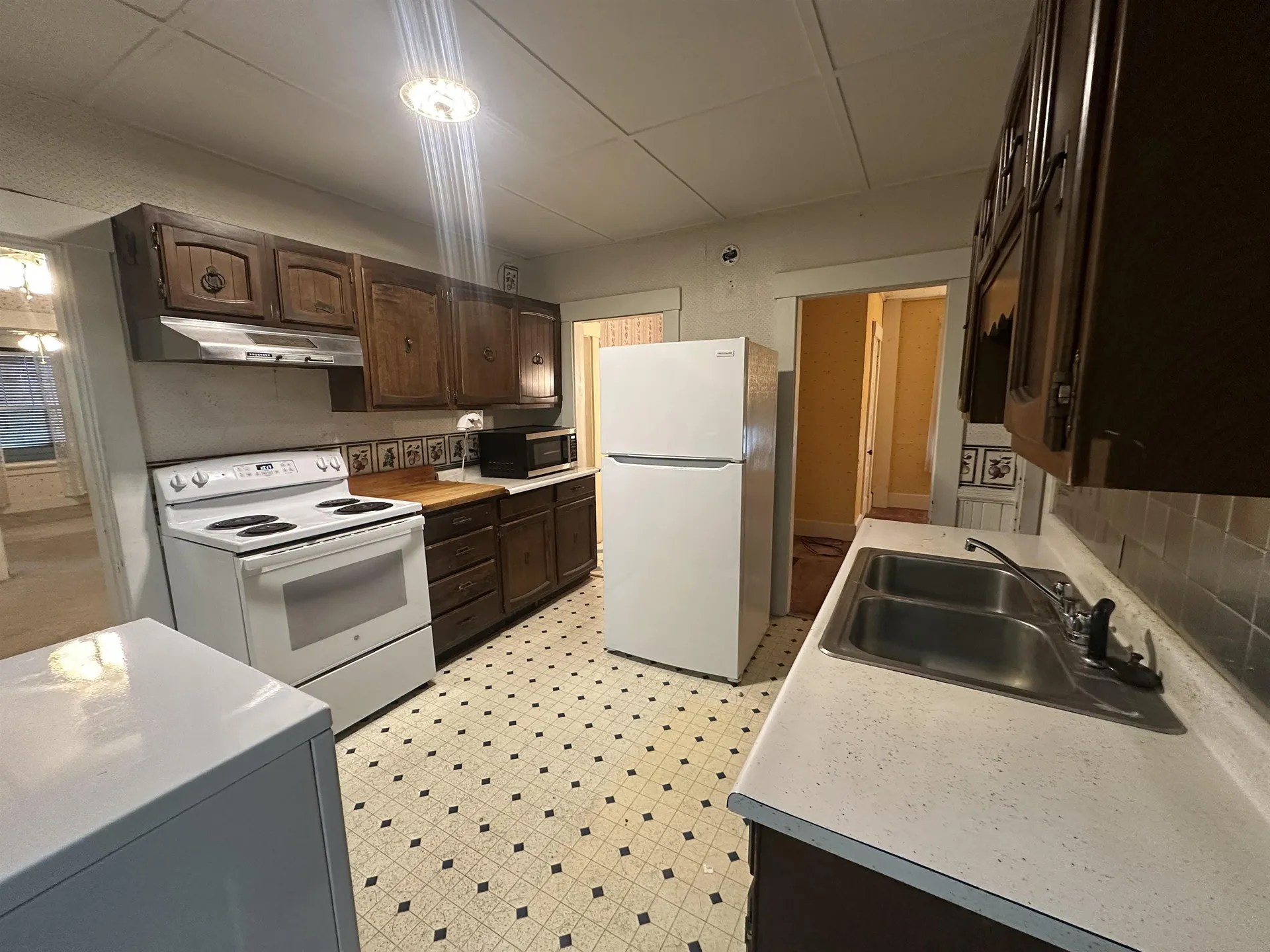 78-80 Central Street Brattleboro VT 05301