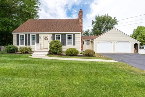 55 Bernice Avenue Manchester NH 03109