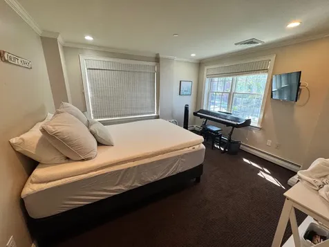 113 Bow Street Portsmouth NH 03801