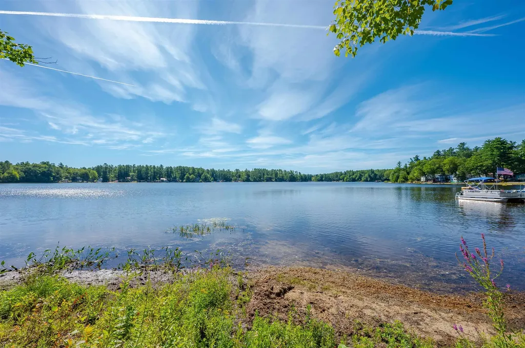 117 Middle Road Acton ME 04001