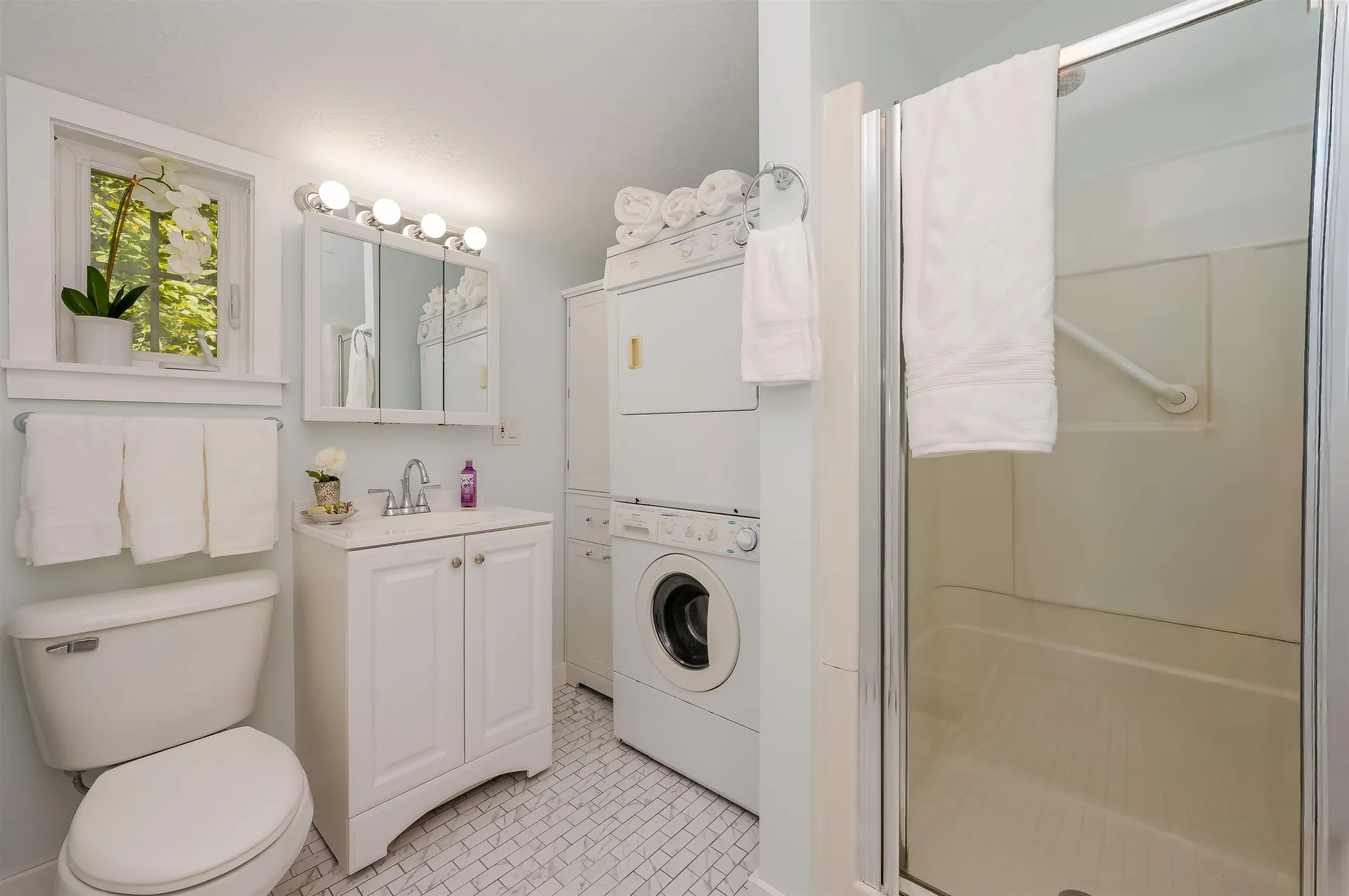 117 Middle Road Acton ME 04001