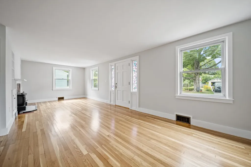 11 Nelson Street Keene NH 03431