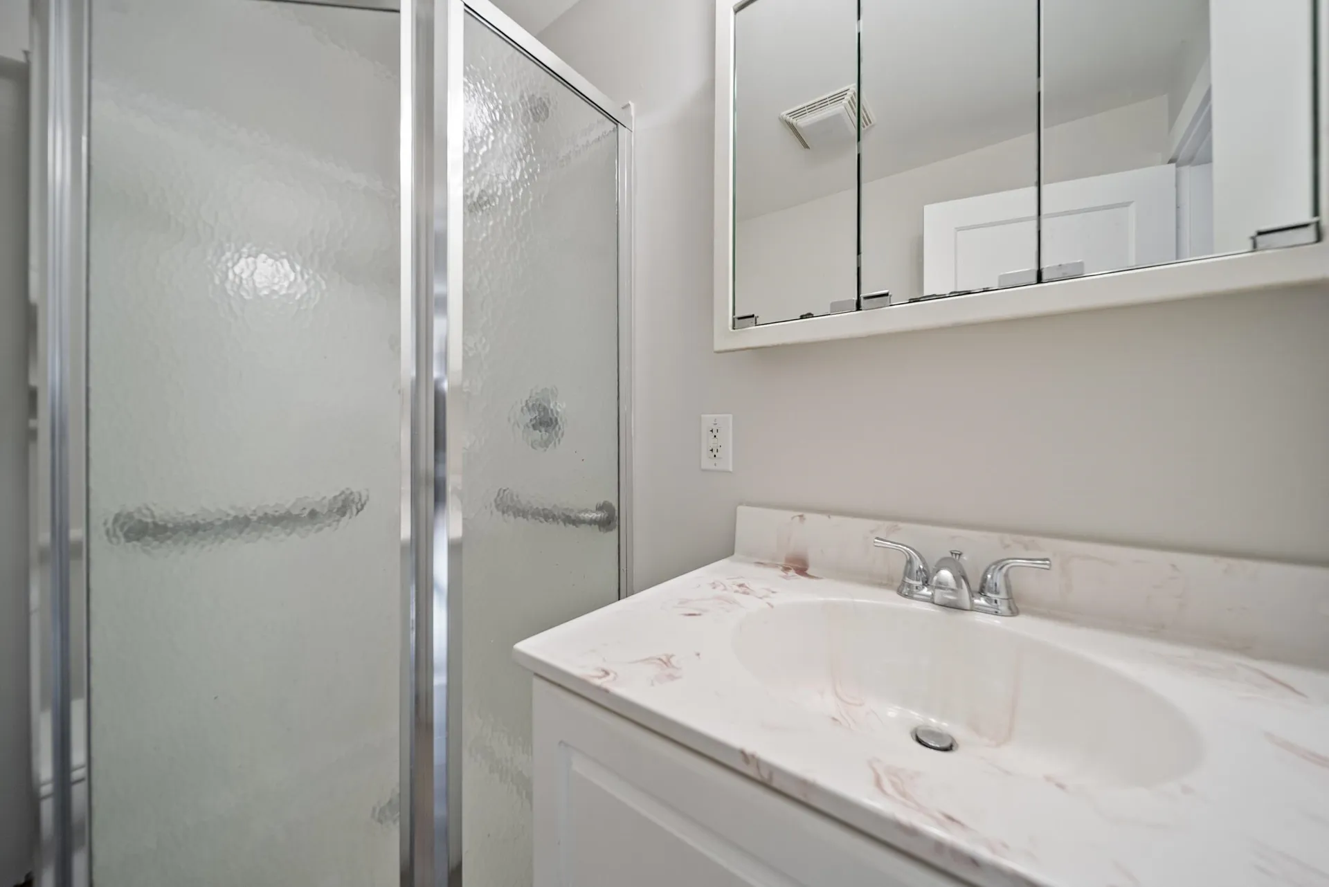 11 Nelson Street Keene NH 03431