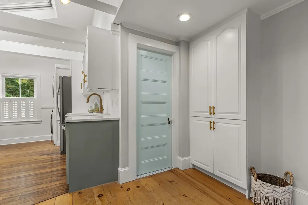 145 Cabot Street Portsmouth NH 03801