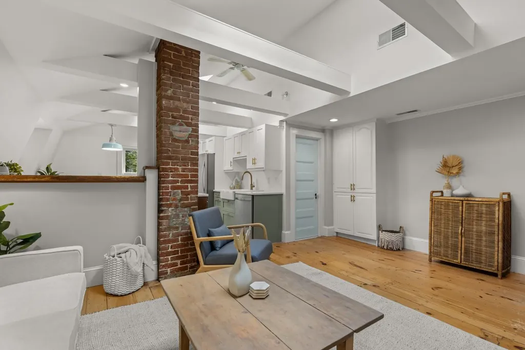 145 Cabot Street Portsmouth NH 03801