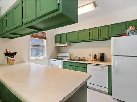 25 Baycrest Drive South Burlington VT 05403