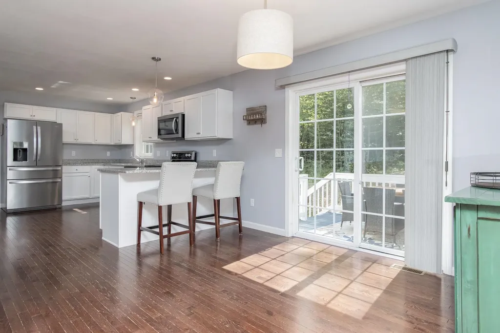 22 Parsons Way Bow NH 03304