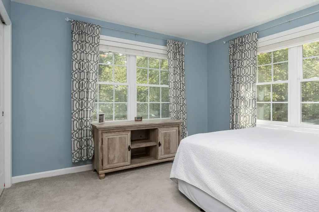 22 Parsons Way Bow NH 03304