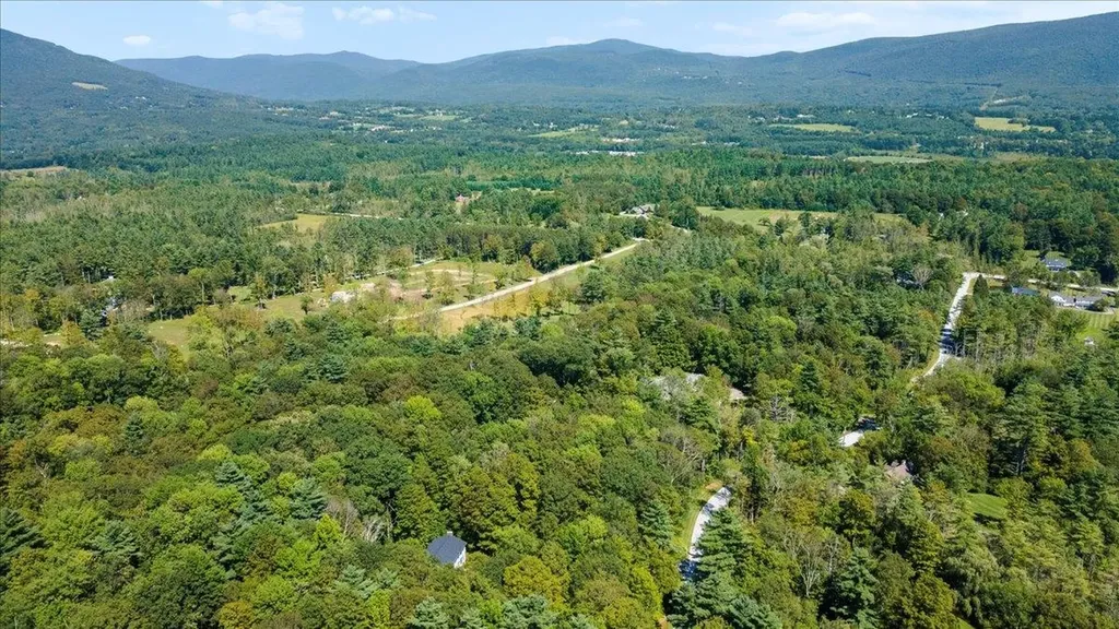 392 Powderhorn Road Manchester VT 05255