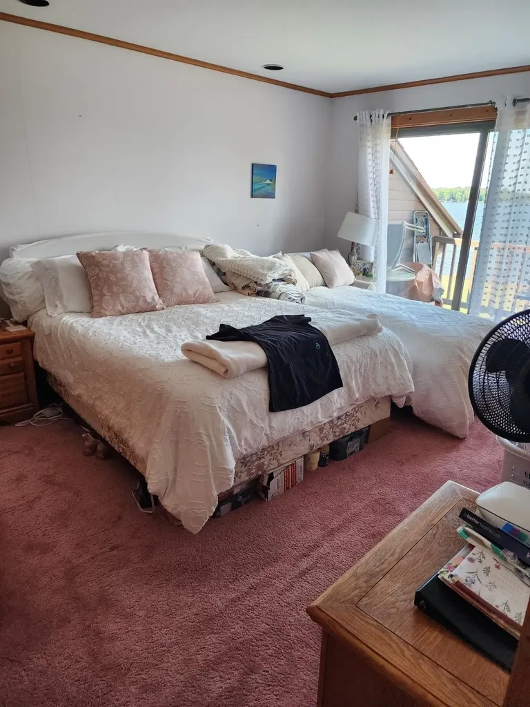 383 Holbrook Bay Newport Town VT 05857