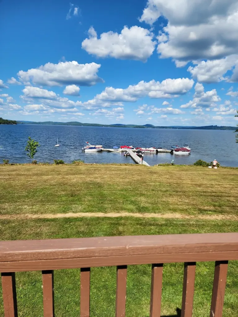 383 Holbrook Bay Newport Town VT 05857