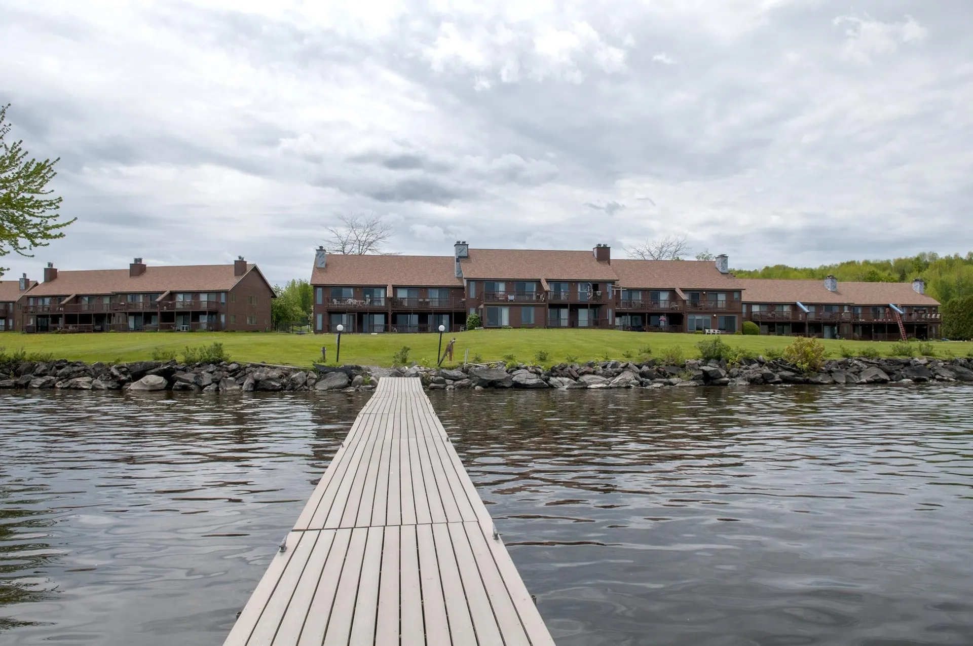 383 Holbrook Bay Newport Town VT 05857