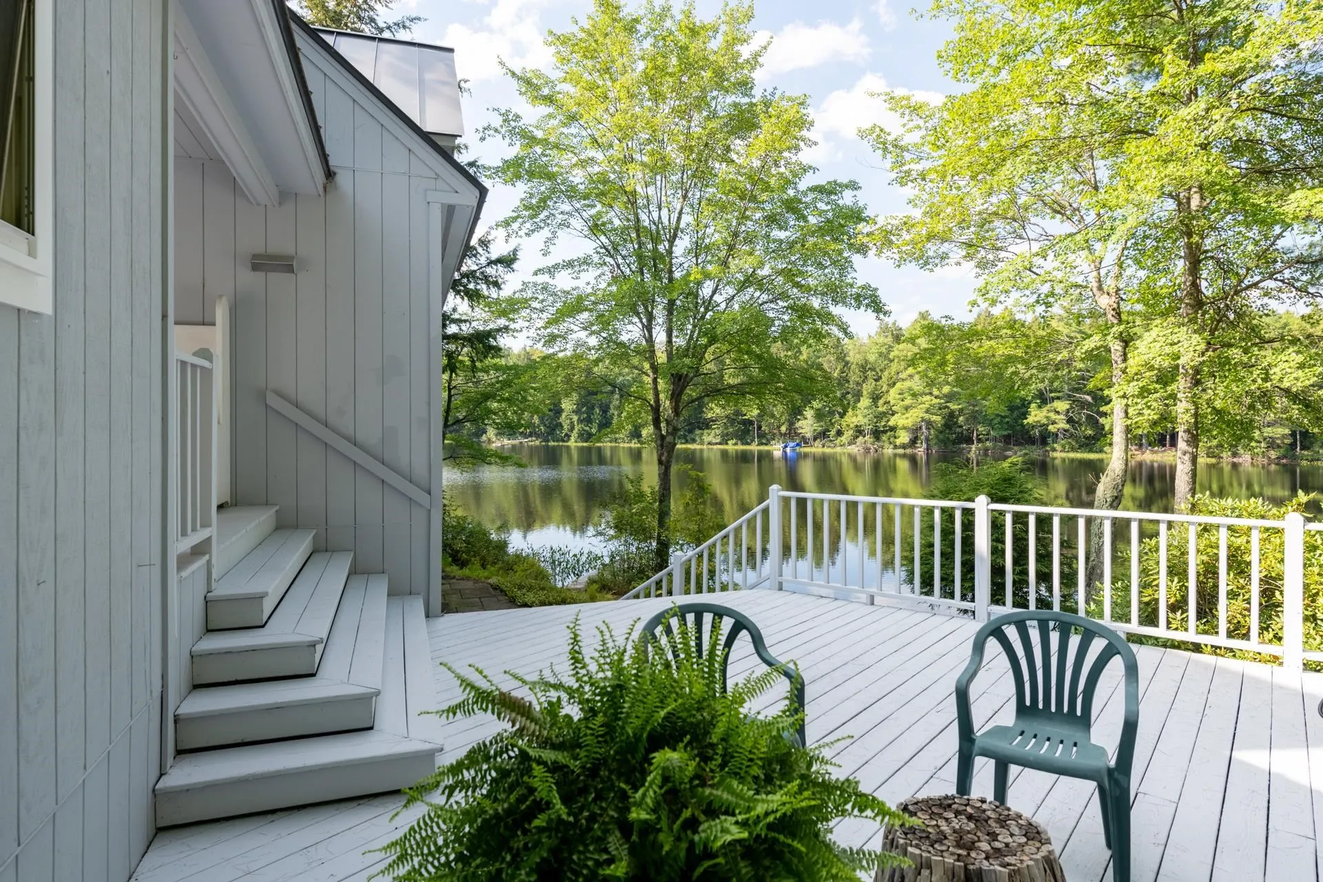 12 Beaver Point New London NH 03257