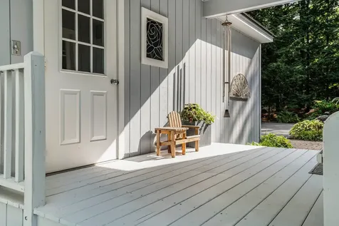 12 Beaver Point New London NH 03257