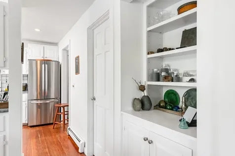 12 Beaver Point New London NH 03257