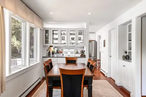 12 Beaver Point New London NH 03257