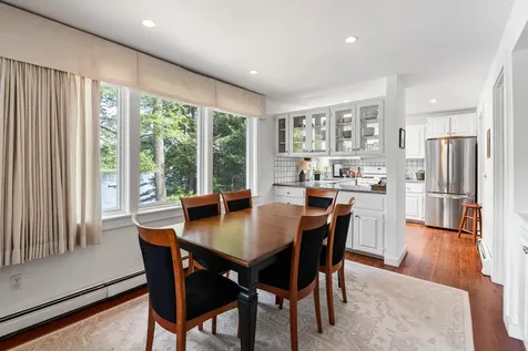 12 Beaver Point New London NH 03257