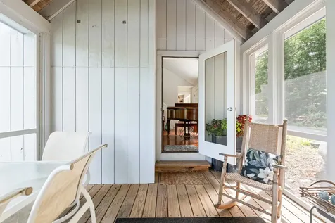 12 Beaver Point New London NH 03257