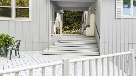 12 Beaver Point New London NH 03257