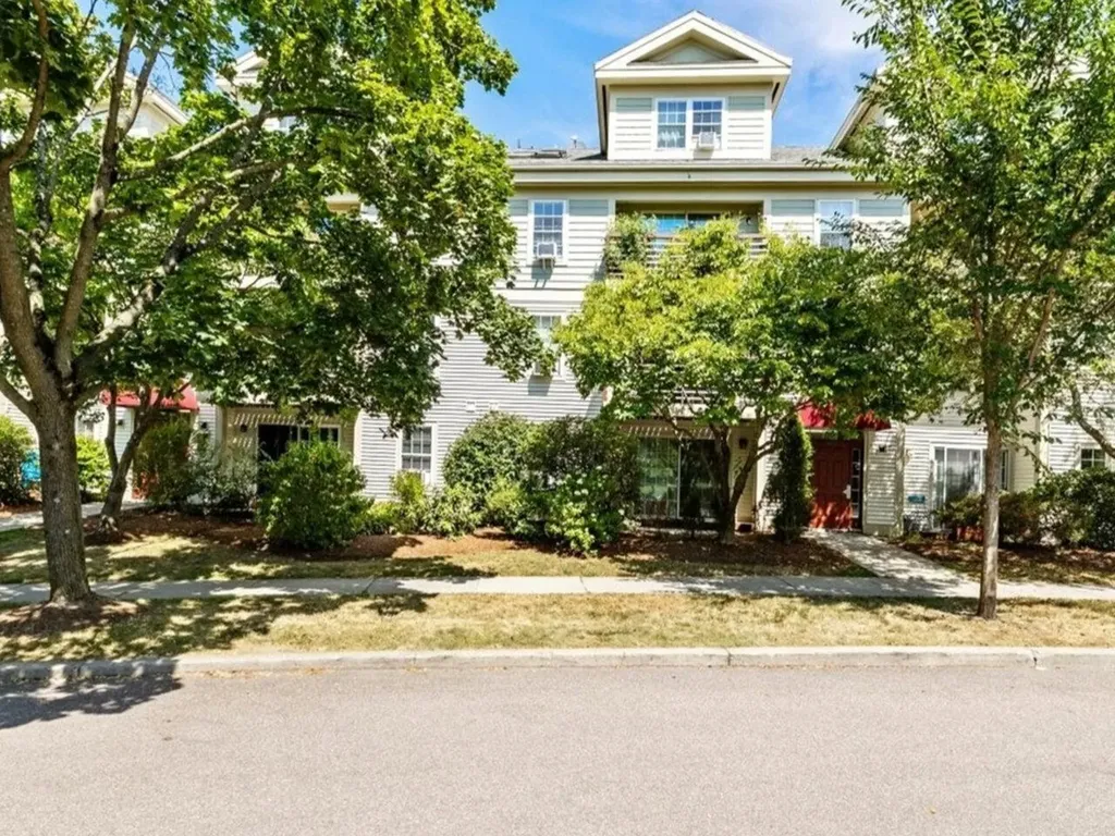 5 Hildred Drive Burlington VT 05401