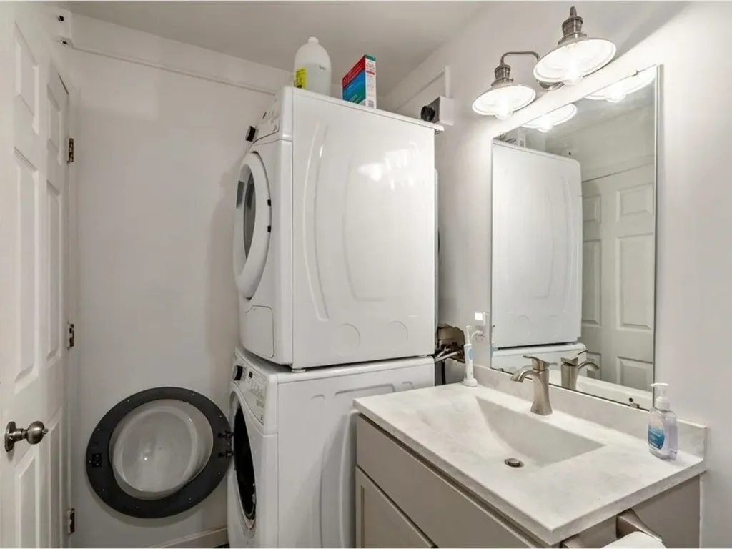 5 Hildred Drive Burlington VT 05401