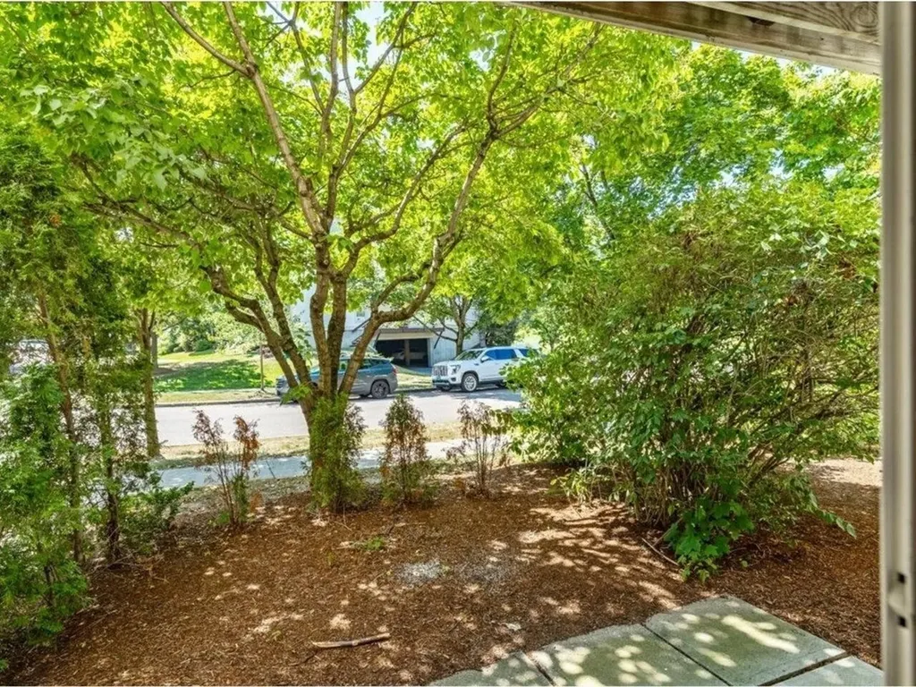 5 Hildred Drive Burlington VT 05401