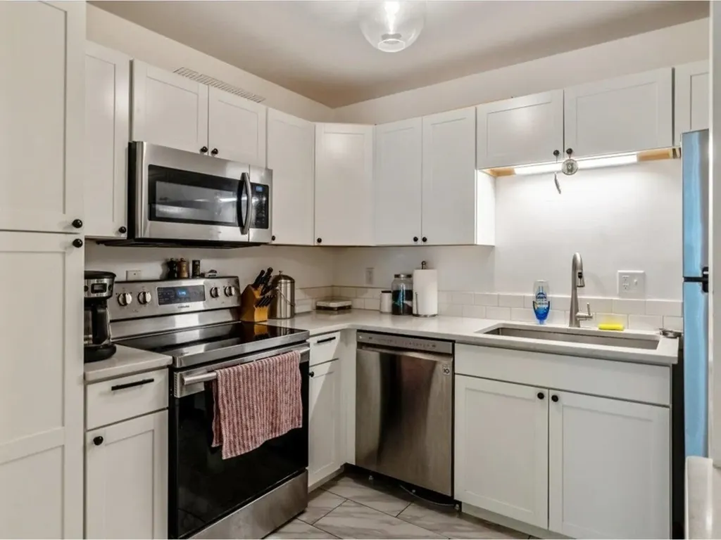 5 Hildred Drive Burlington VT 05401