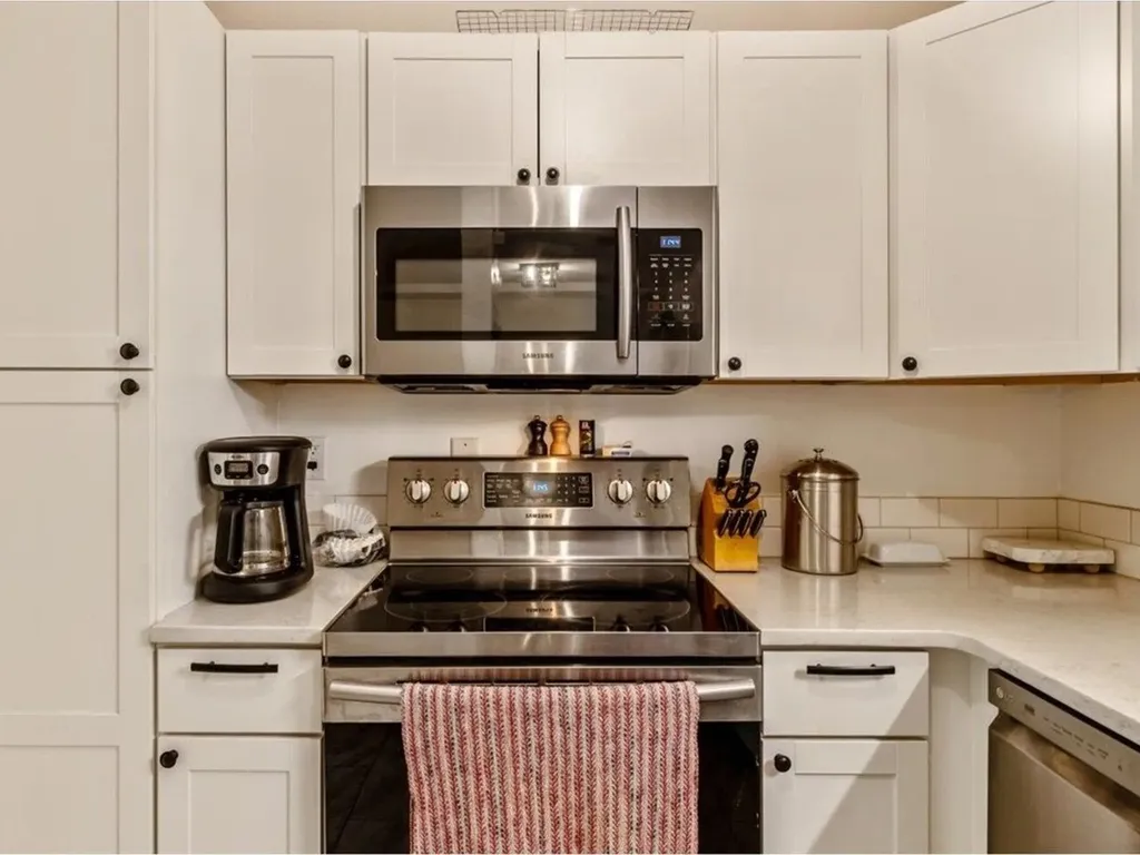 5 Hildred Drive Burlington VT 05401