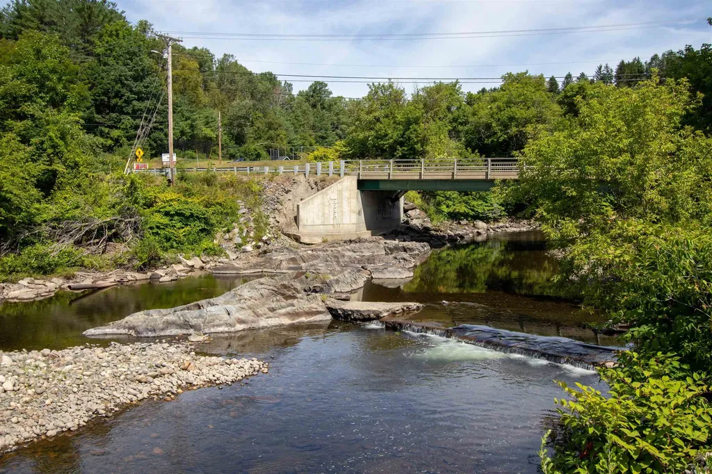 220 Elm Street St. Johnsbury VT 05819