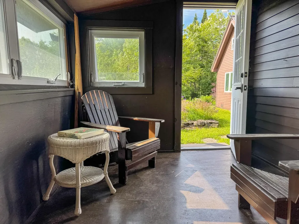 464 Quarry Road Sheffield VT 05866