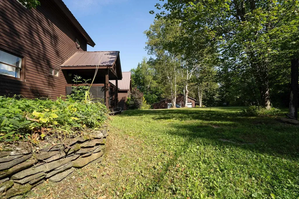 464 Quarry Road Sheffield VT 05866