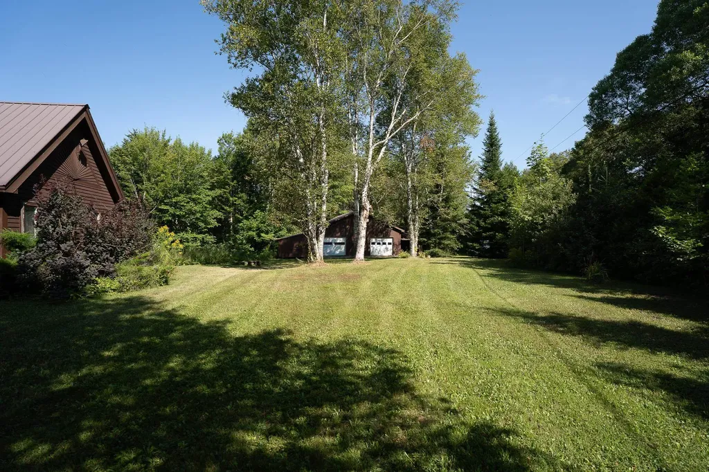 464 Quarry Road Sheffield VT 05866