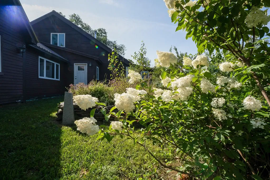 464 Quarry Road Sheffield VT 05866