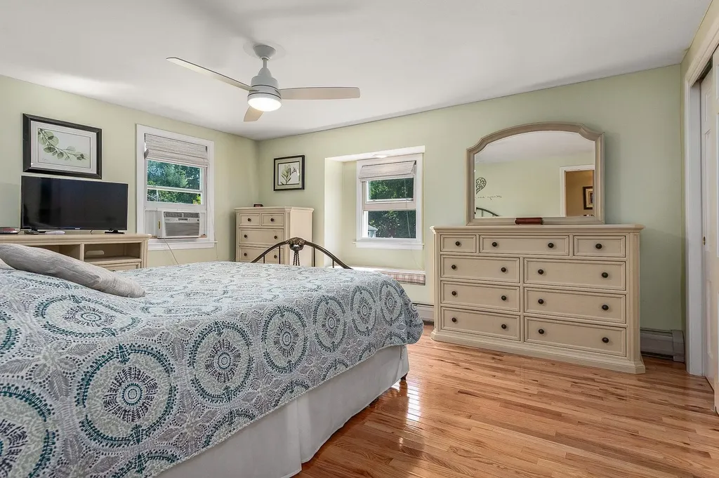 9 Pleasant View Drive Exeter NH 03833