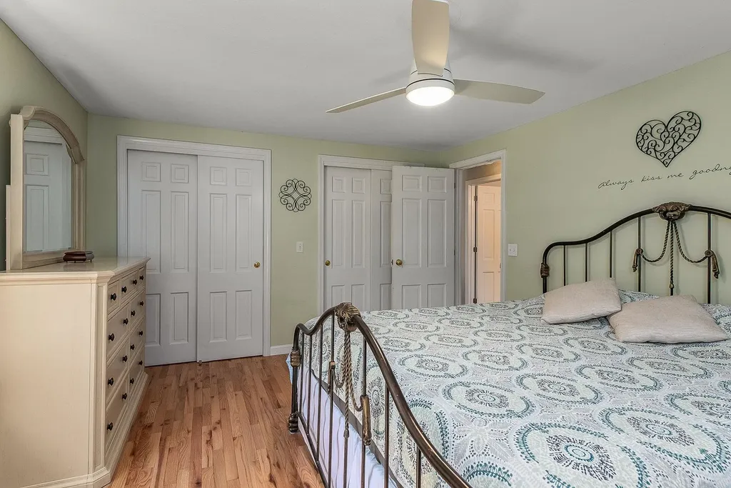 9 Pleasant View Drive Exeter NH 03833
