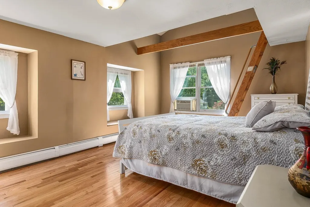 9 Pleasant View Drive Exeter NH 03833