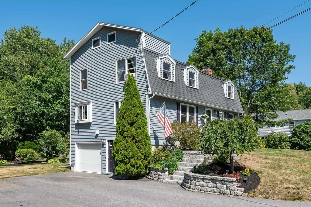 9 Pleasant View Drive Exeter NH 03833