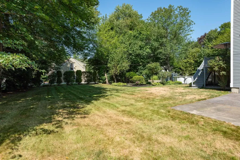 9 Pleasant View Drive Exeter NH 03833