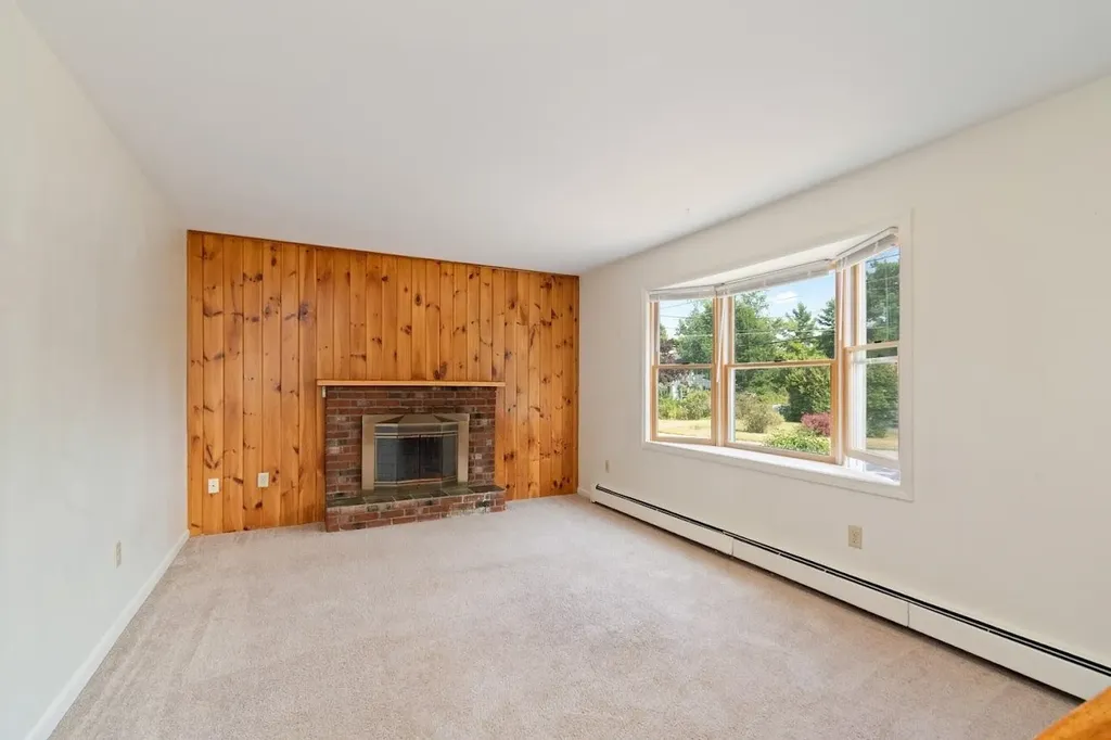 44 Cottage Grove Burlington VT 05408