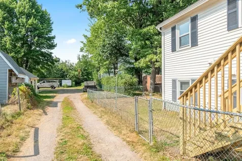 44 Cottage Grove Burlington VT 05408