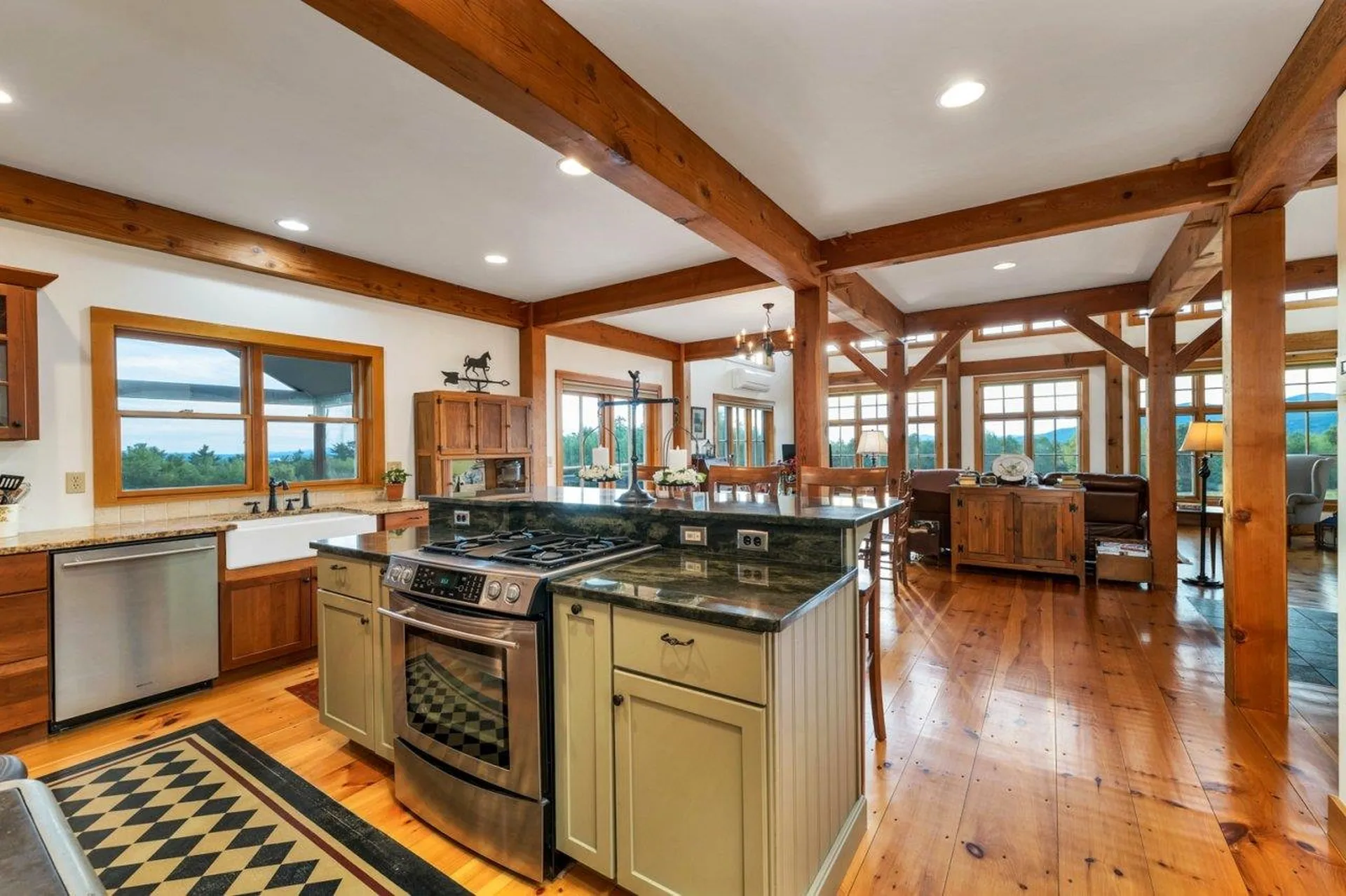 11 Winners Circle Farm Road Tuftonboro NH 03816